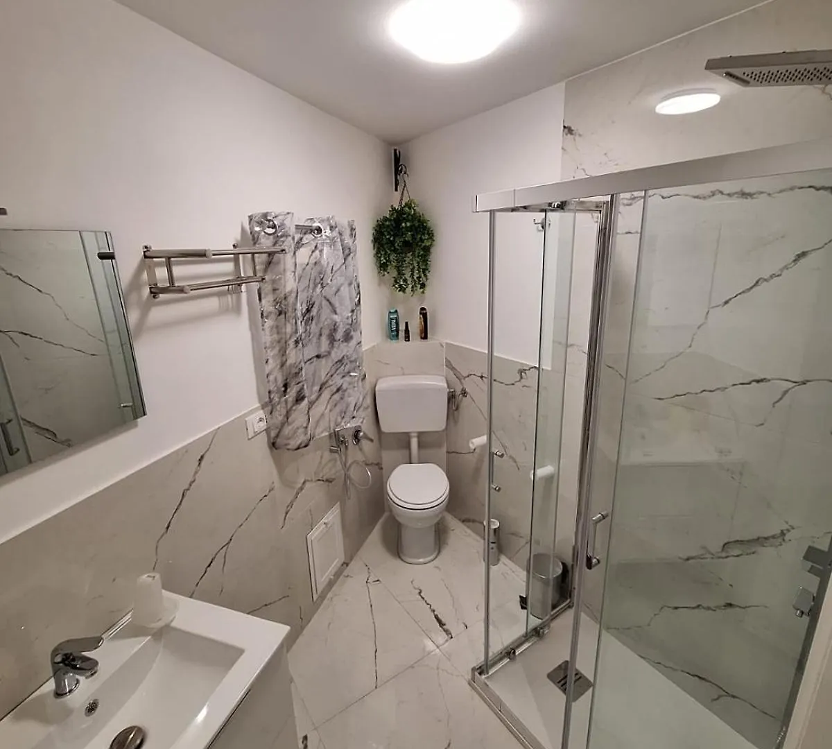 Tra I Normanni E Cattedrale Apartament Palermo 0*,