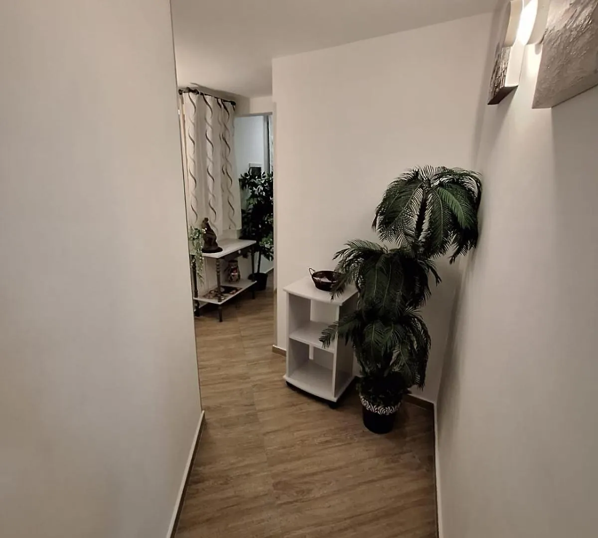Tra I Normanni E Cattedrale Apartament Palermo 0*,  İtalya